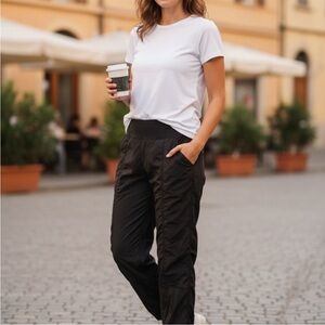 Lucy Get Going Capris